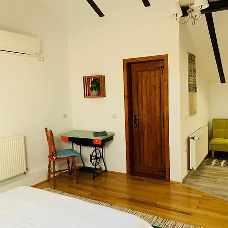 Casa La Moara Din Grădină Pensiune 5*